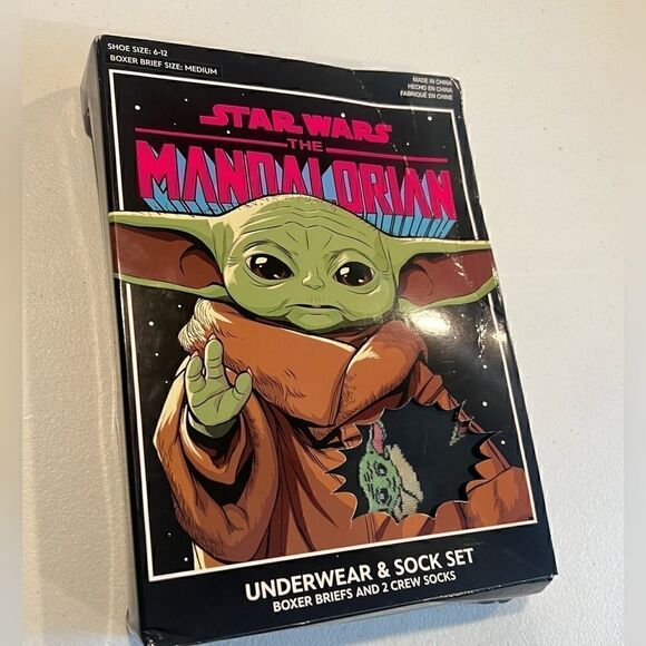 Star Wars The Child Boxer Brief Mens Size M(31-34) And 2 Pair Crew Sock Gift Set - Picture 5 of 12